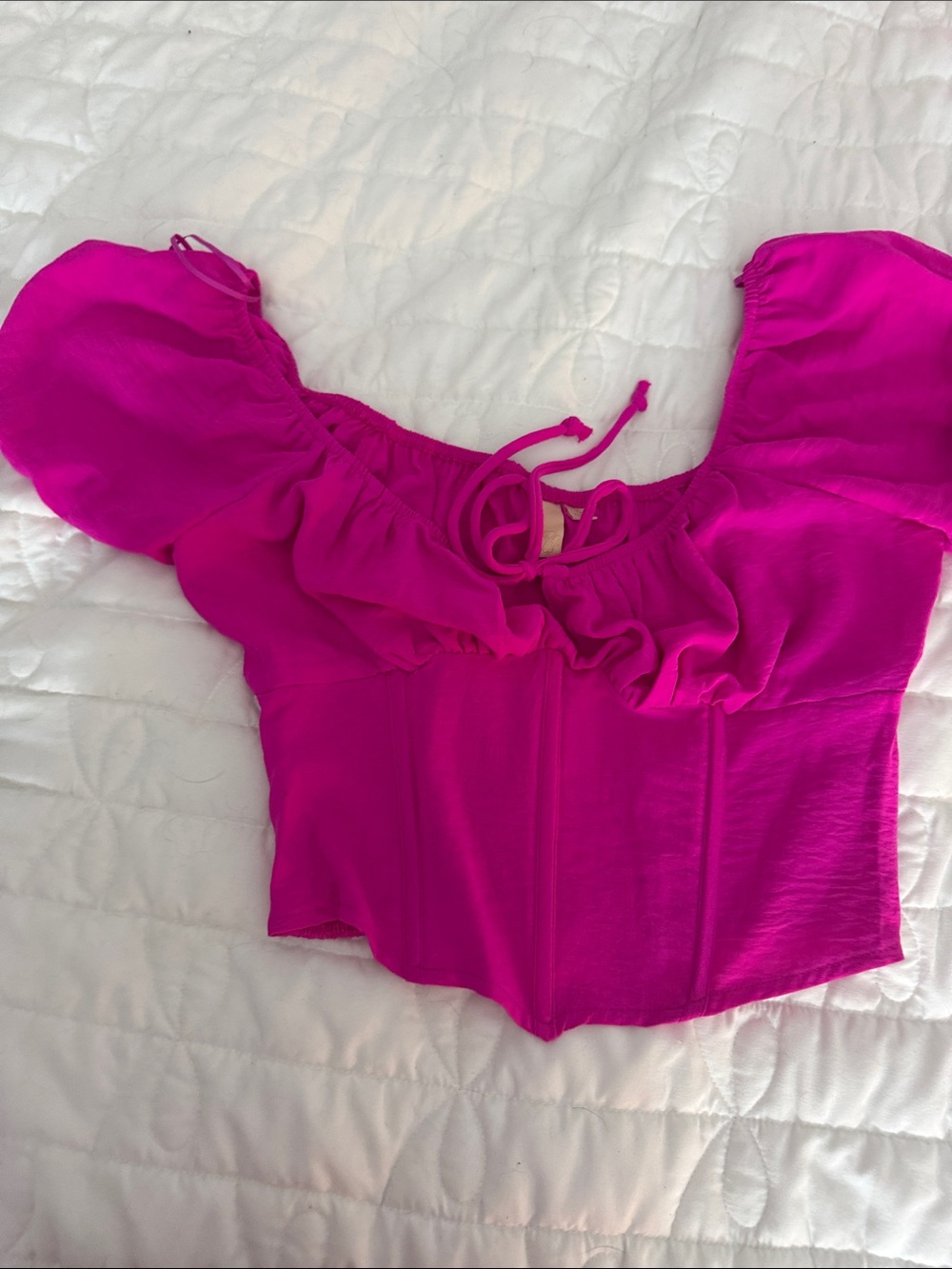 one clothing Fuchsia Off-Shoulder Ruffle Crop Top